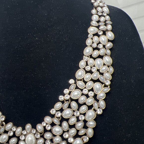 BaubleBar Kew Rhinestone Crystal Oversized Collar Necklace White Pearls Wedding - Picture 4 of 11